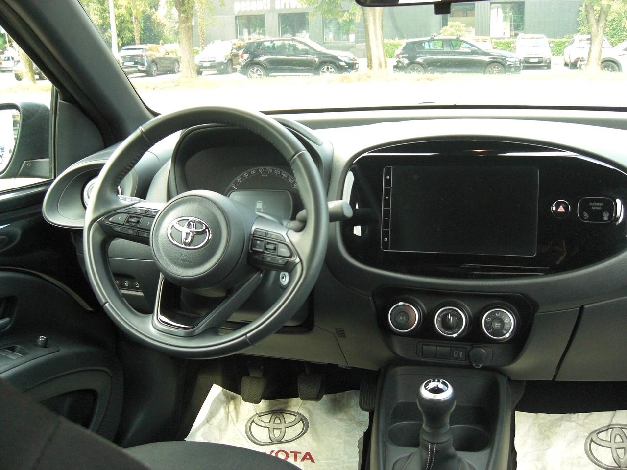 Toyota Aygo X 1.0 VVT-i 72 CV 5 porte Trend