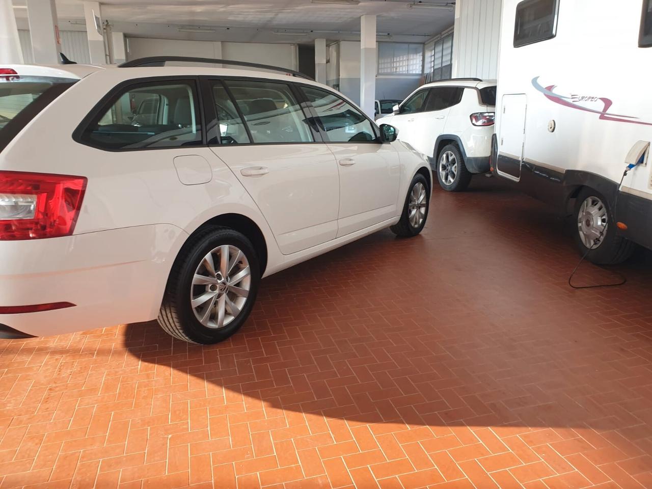 Skoda Octavia 1.5 DSG Wagon Style G-Tec