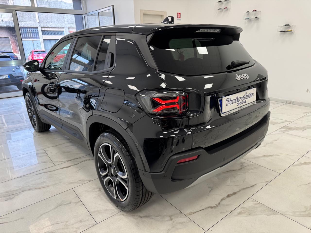 Jeep Avenger 1.2 Turbo 100 CV MHEV Summit