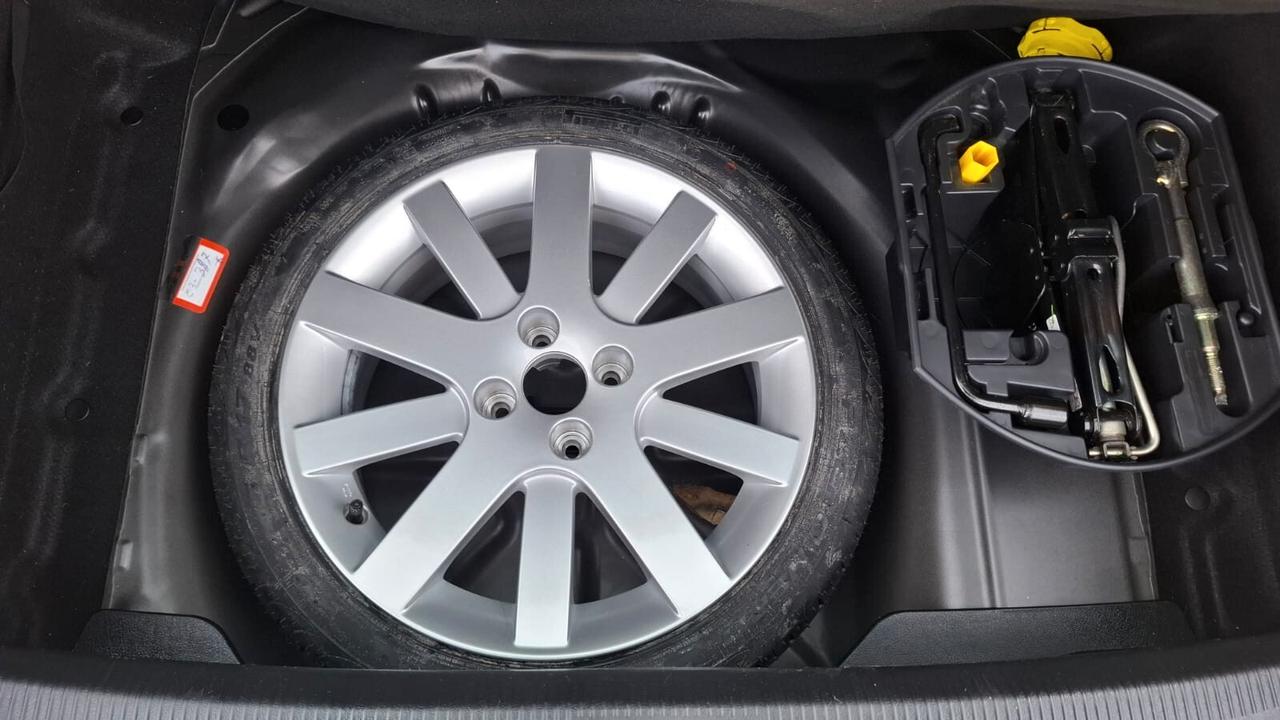 Peugeot 207 1.6 HDi 110CV 3p. Féline 84.427km