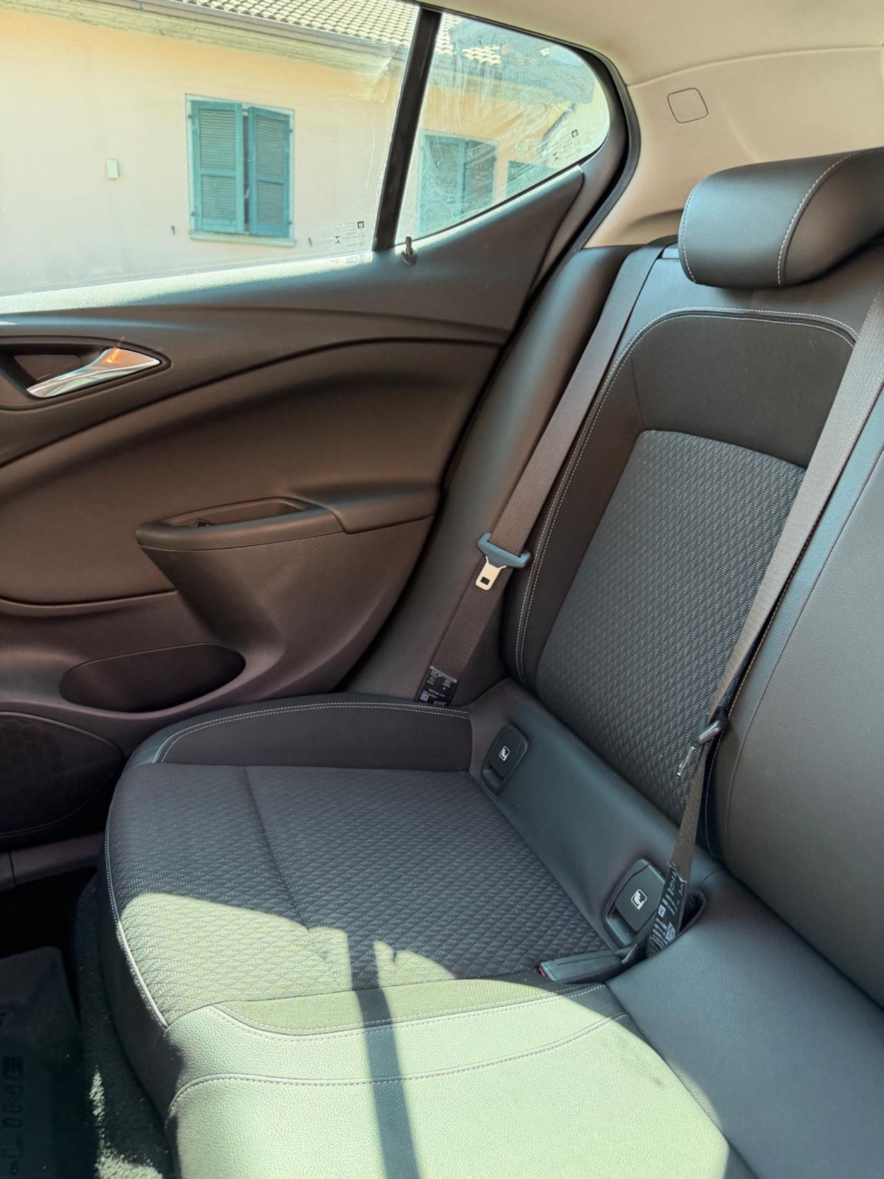Opel ASTRA PREMIUM KMCERT GARANZ UNICOPR