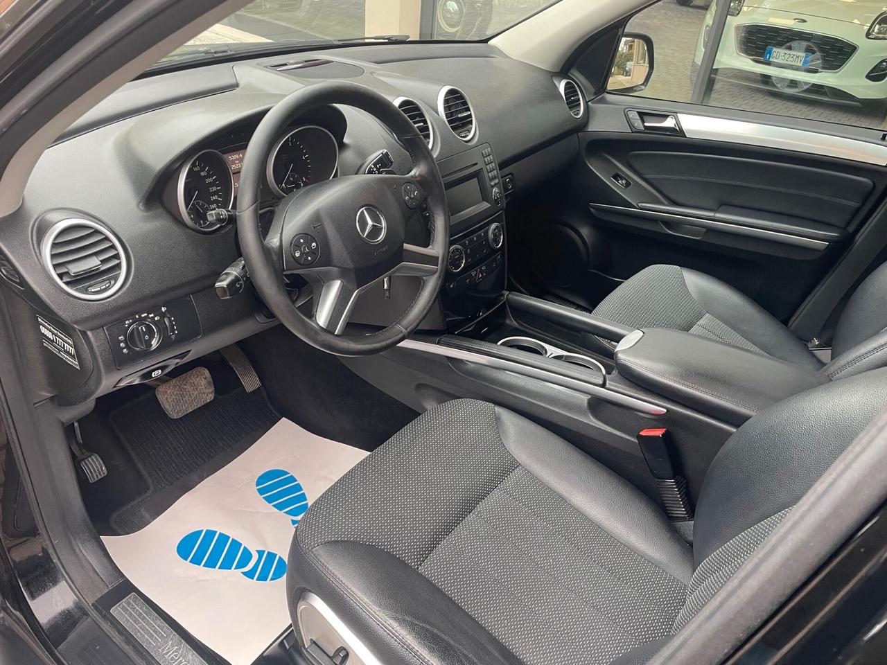 Mercedes-benz ML 300 CDI BlueEFFICIENCY