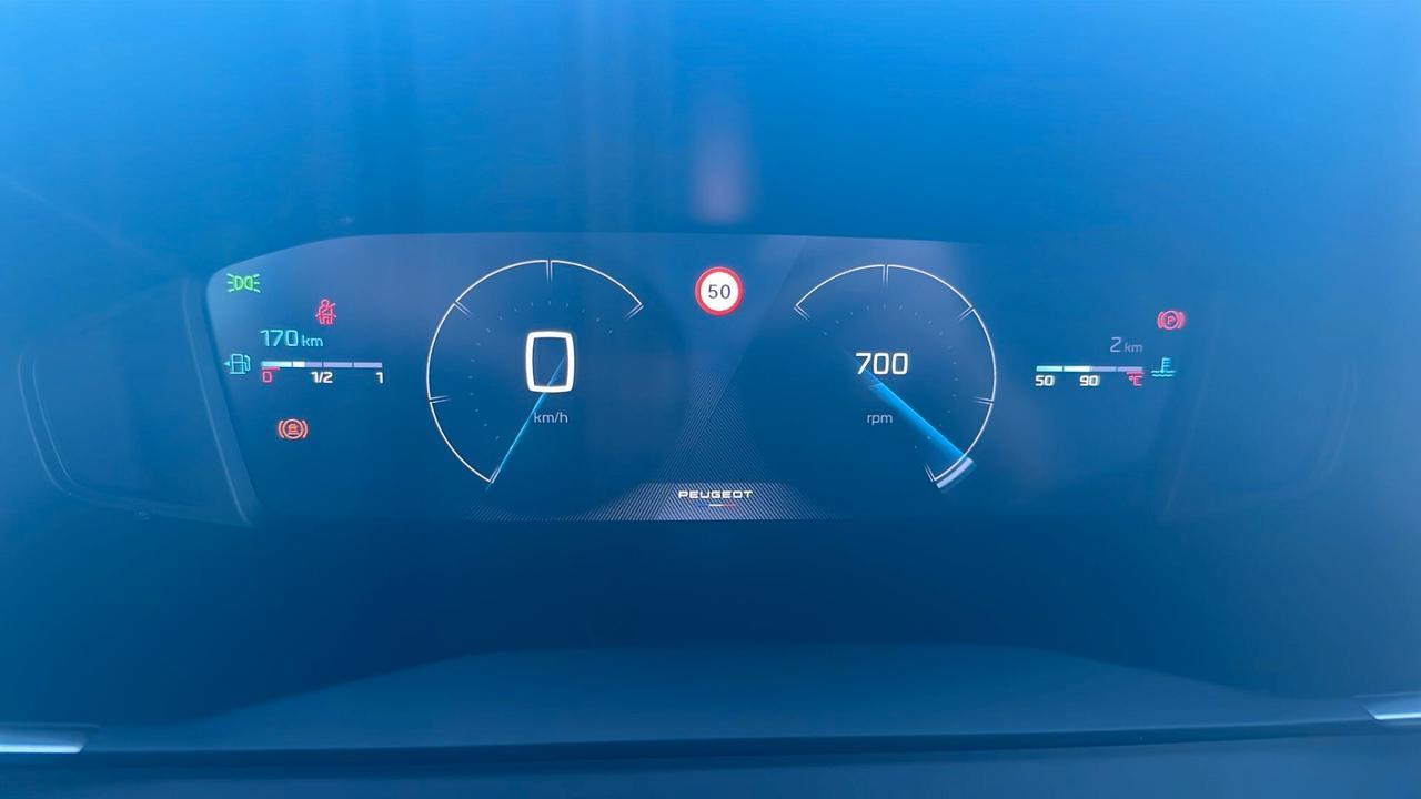 Peugeot 2008 PureTech 100 S&S Allure