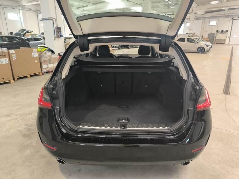 Bmw 316d 48V Touring Business Advantage