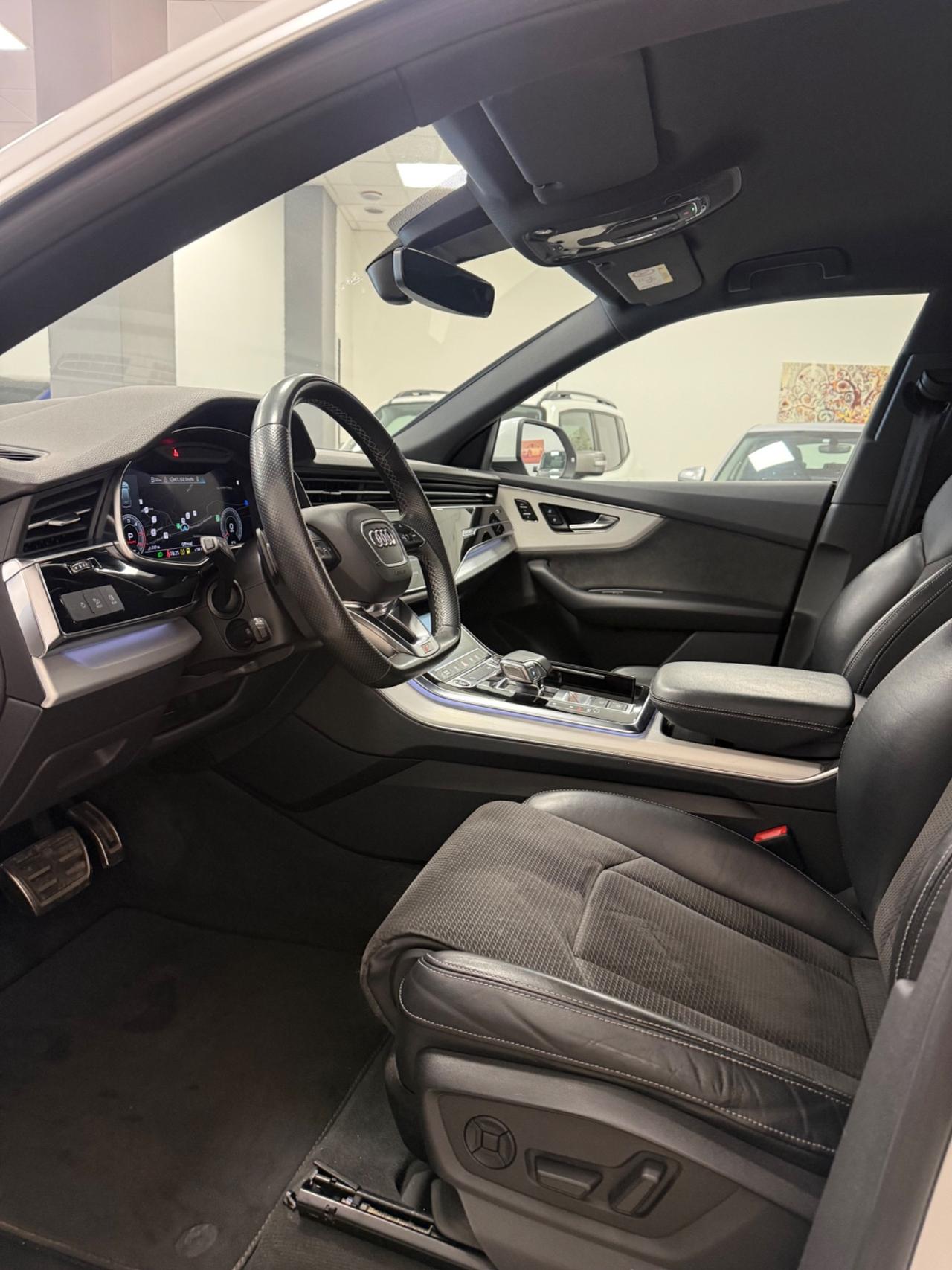 Audi Q8 50 TDI 286 CV quattro tiptronic Sport