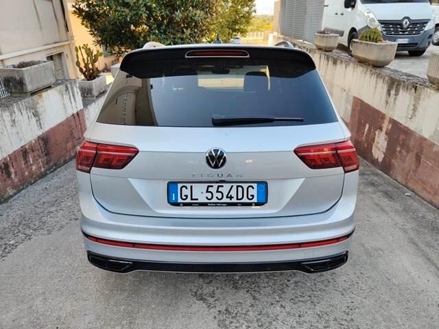 Volkswagen Tiguan 2.0 TDI 150 CV SCR DSG 4MOTION R-Line