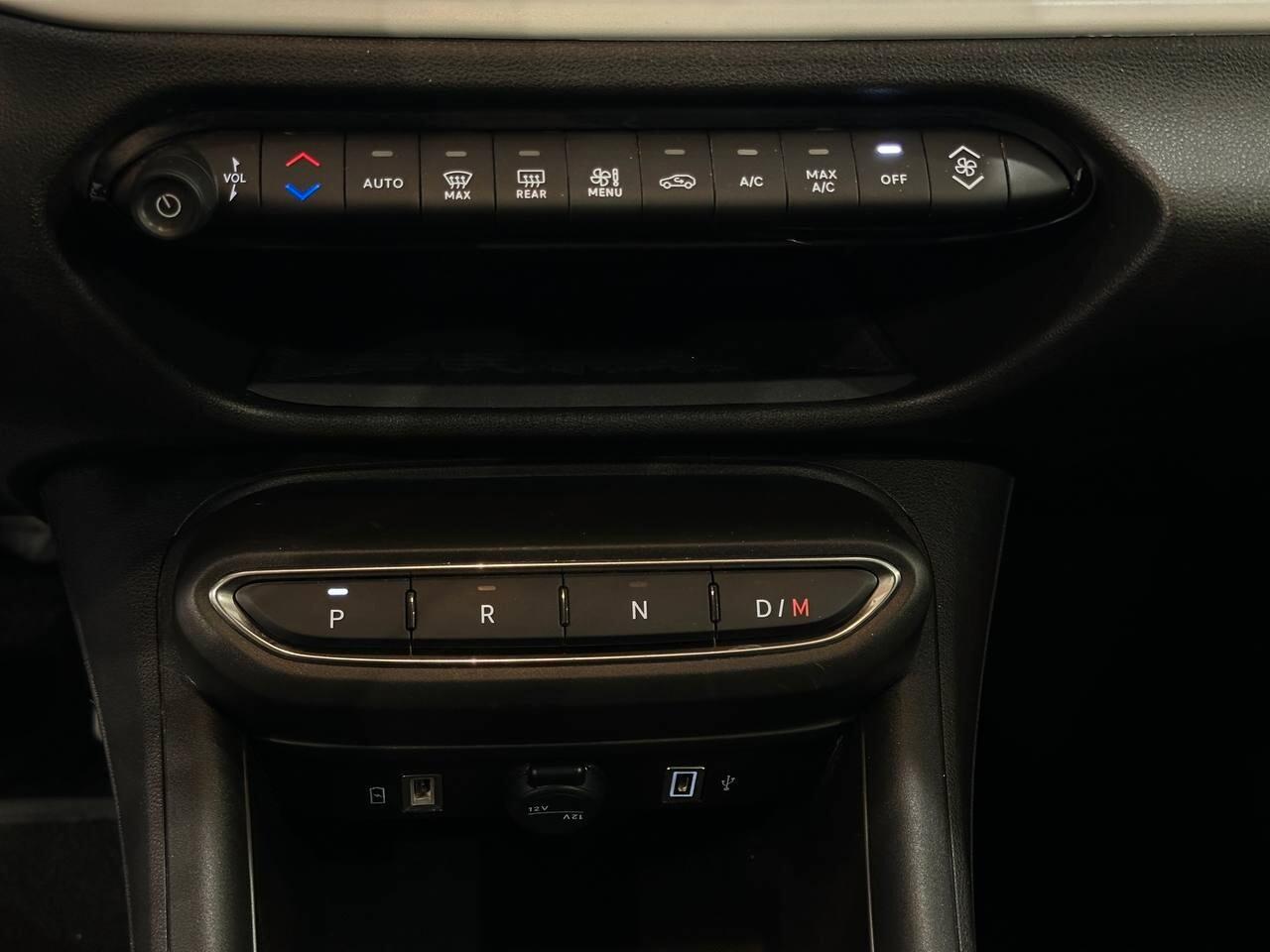 Fiat 600 Hybrid 110 CV DCT MHEV La Prima