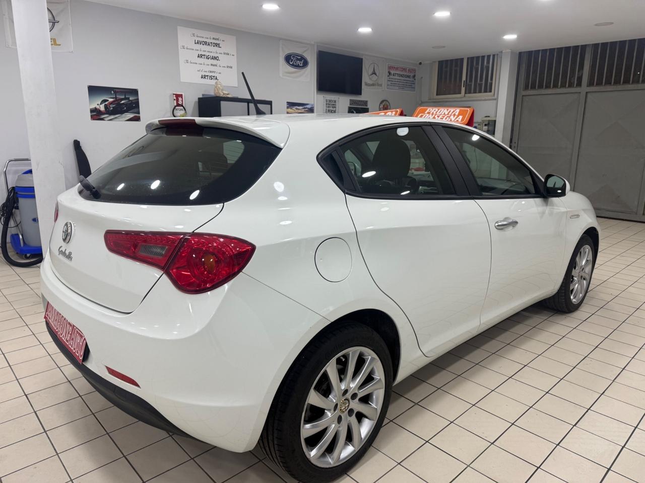 Alfa Romeo Giulietta 1.4 gpl 2013