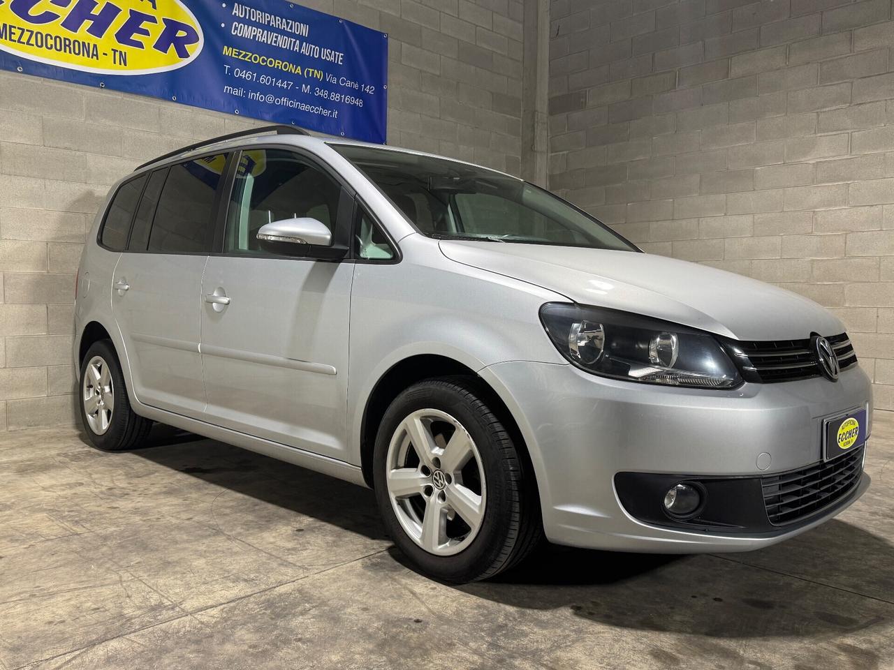 Volkswagen Touran 1.6 TDI 7 POSTI NEOPATENTATI