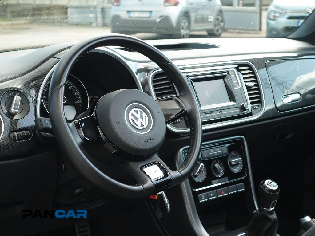 Volkswagen Maggiolino Cabrio 1.4 TSI R-LINE 150 cv