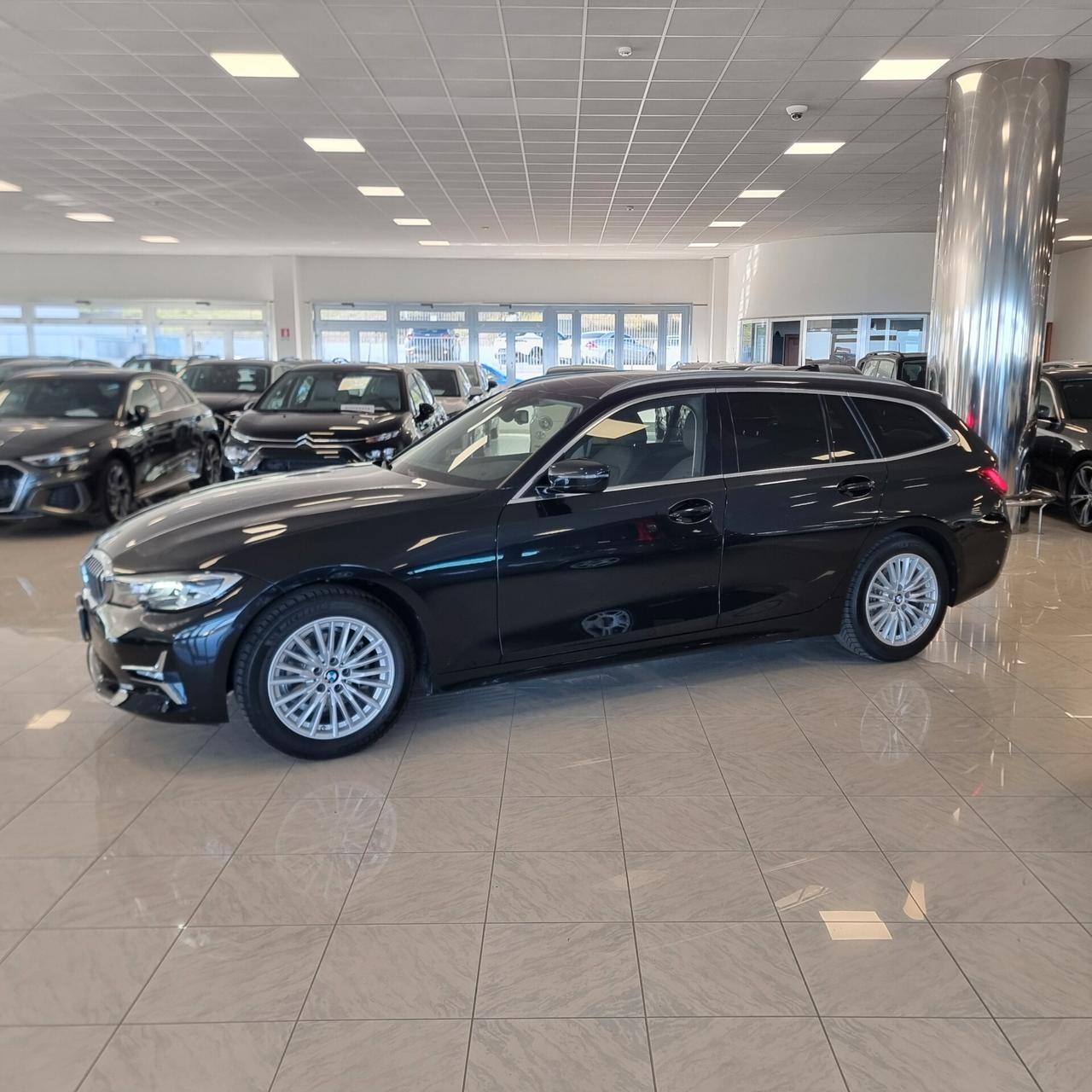 Bmw 318d 48V Touring Luxury - Pelle - Navy