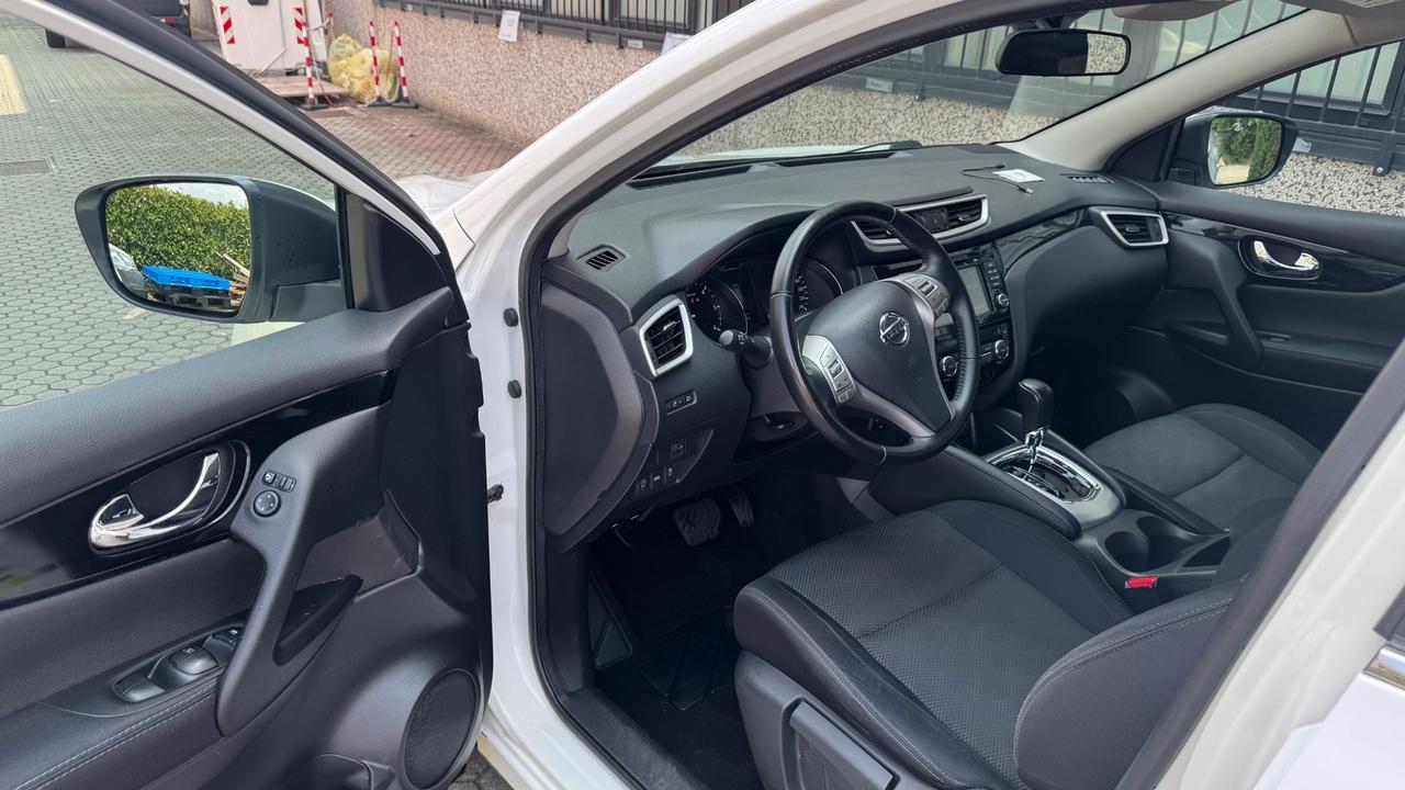 Nissan Qashqai 1.6 dCi 2WD Visia automatica Euro 6