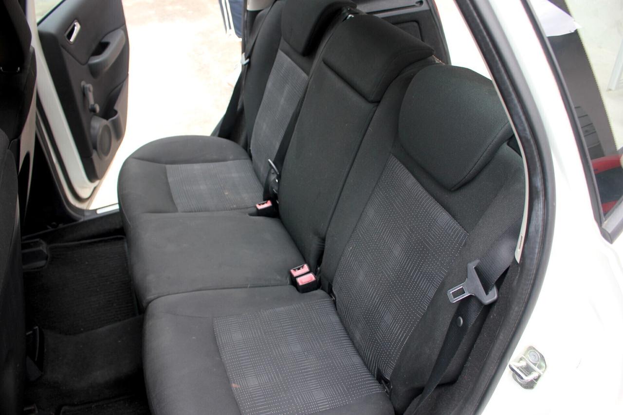 Mercedes-Benz A 160 2.0 CDI 82 CV 5 PORTE KM REALI CERTIFICATI GARANZIA 12 MESI TAGLIANDATA NEOPATENTATI OK
