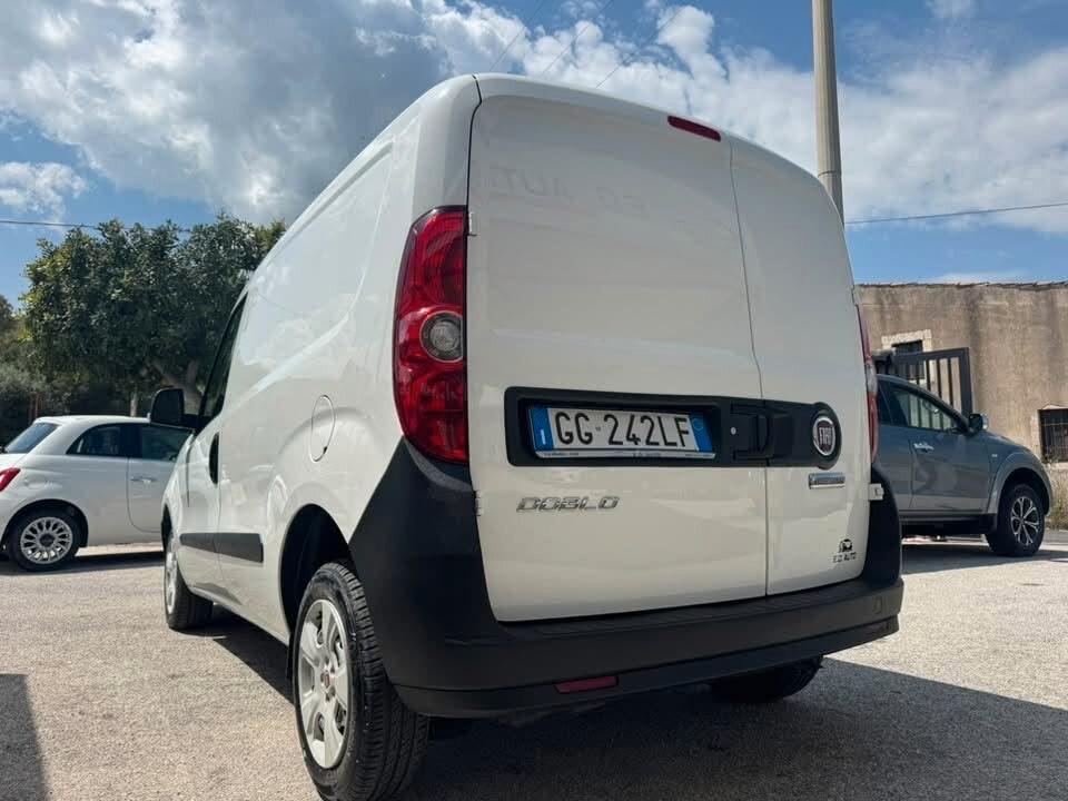 FIAT DOBLO CARGO BUSINESS 1.3 MJT 95 CV PARI AL NUOVO