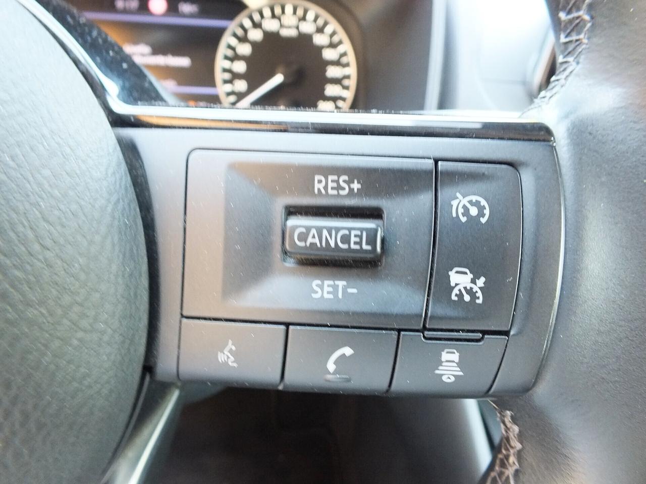 NISSAN QASHQAI MHEV 140 CV AUTOCARRO N1