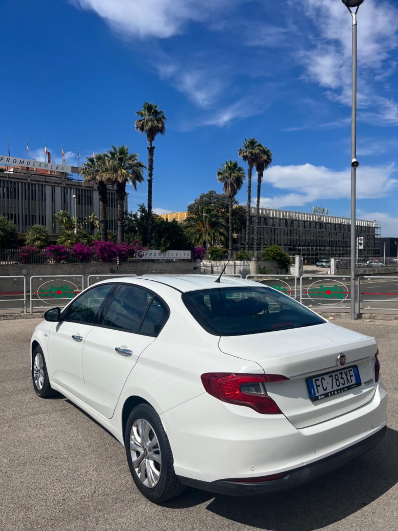 Fiat Tipo 1.6 Mjt S&S 5 porte Lounge