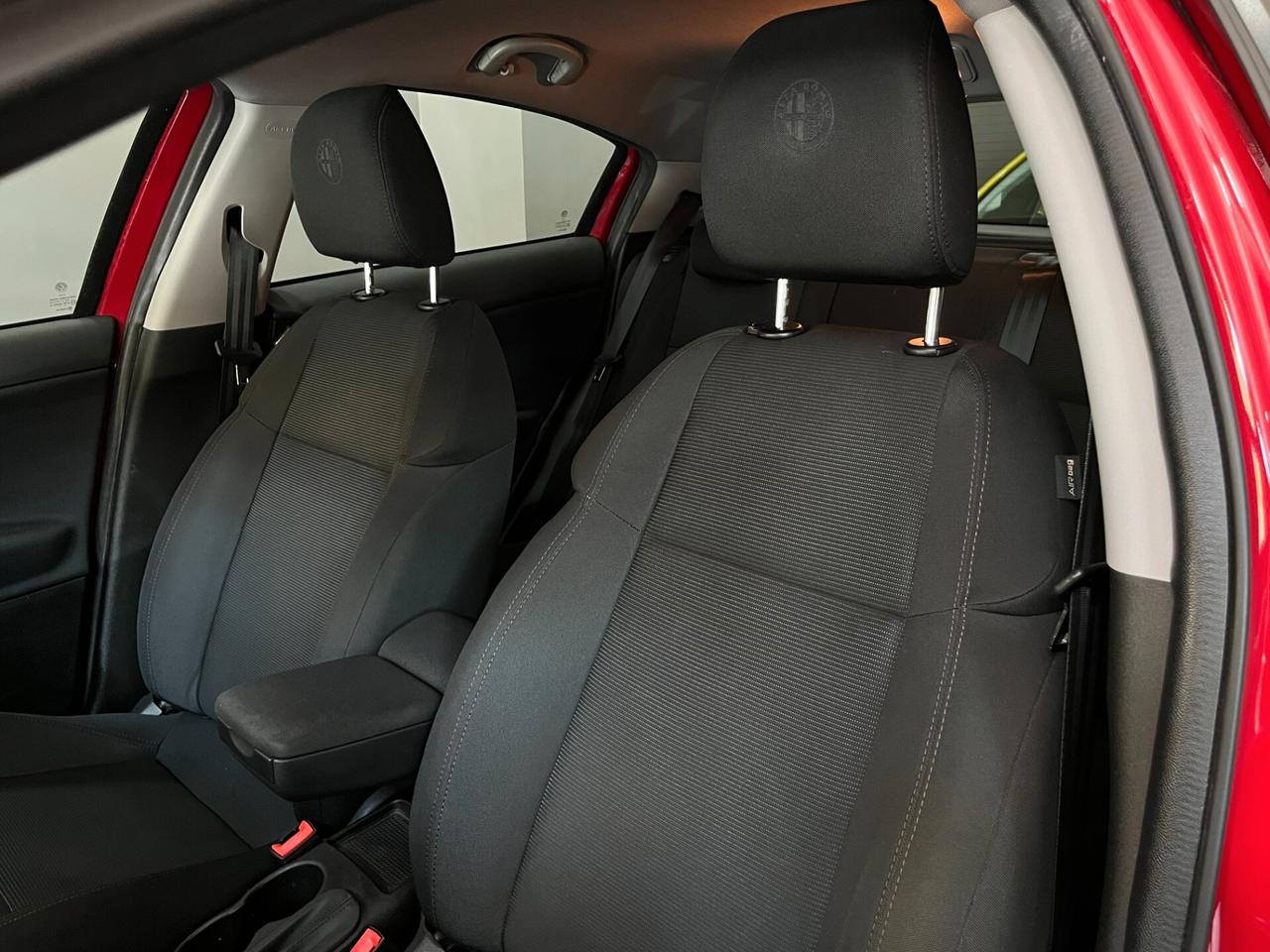 Alfa Romeo Giulietta 1.4 Multiair Turbo 170cv Exclusive FULL