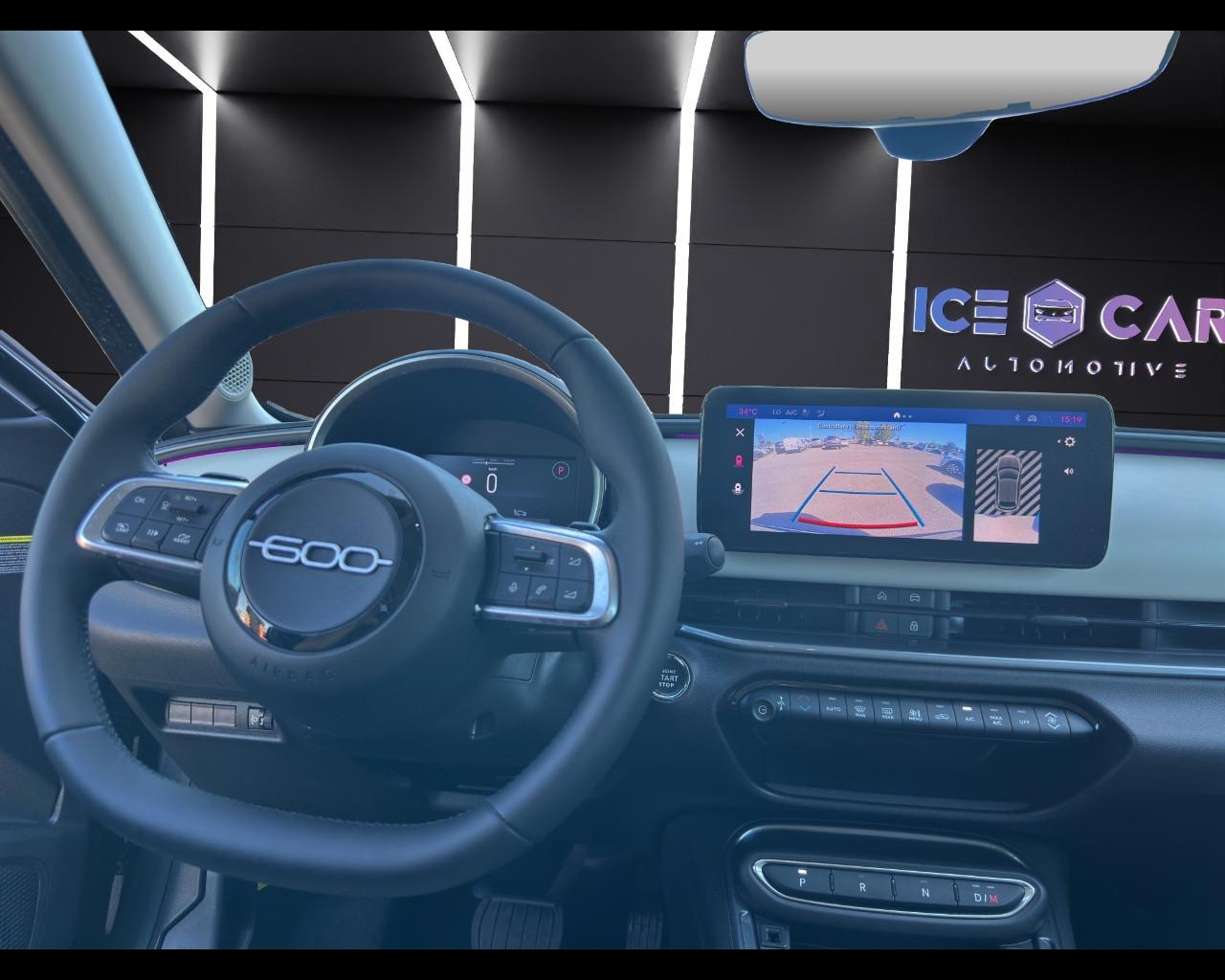 FIAT 600 (2023-->) - 600 Hybrid 100 CV DCT MHEV La Prima