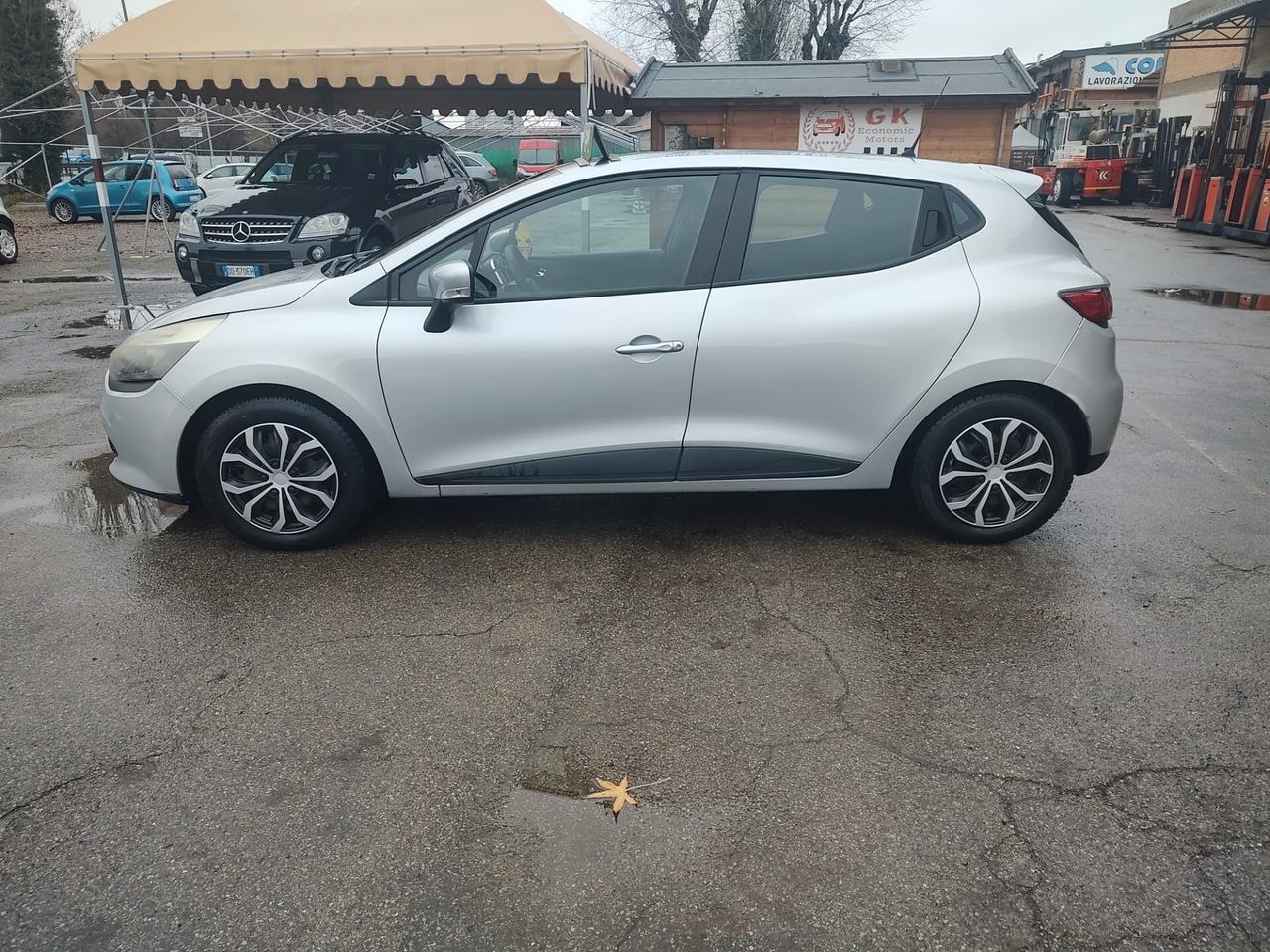 Renault Clio 1.2 75CV GPL CON SCADENZA 2034 5 porte Wave VEICOLO EURO 5B, OK NEOP, GARANZIA L.12 MESI