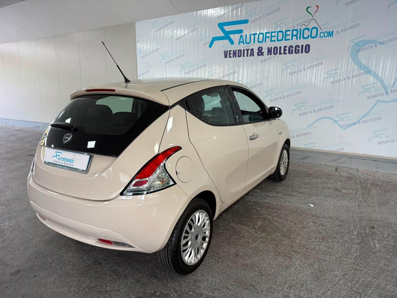 Lancia Ypsilon 1.3 Mjet 95cv 5 porte S&S Platinum