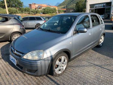 Opel Corsa 1.2i
