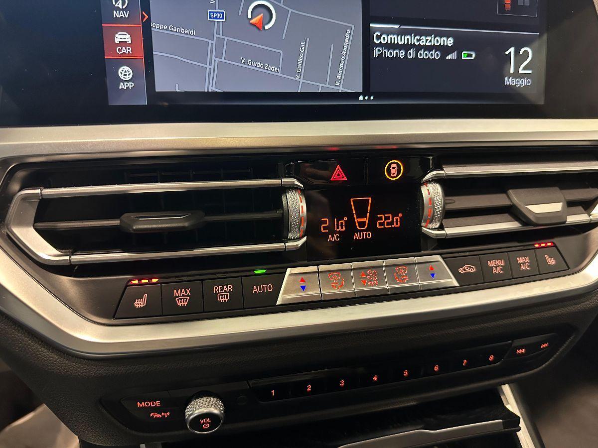 BMW 320d Touring MHEV 48V Luxury - TUTTI TAGLIANDI BMW - RETRO-CAMERA - HEAD UP - FULL