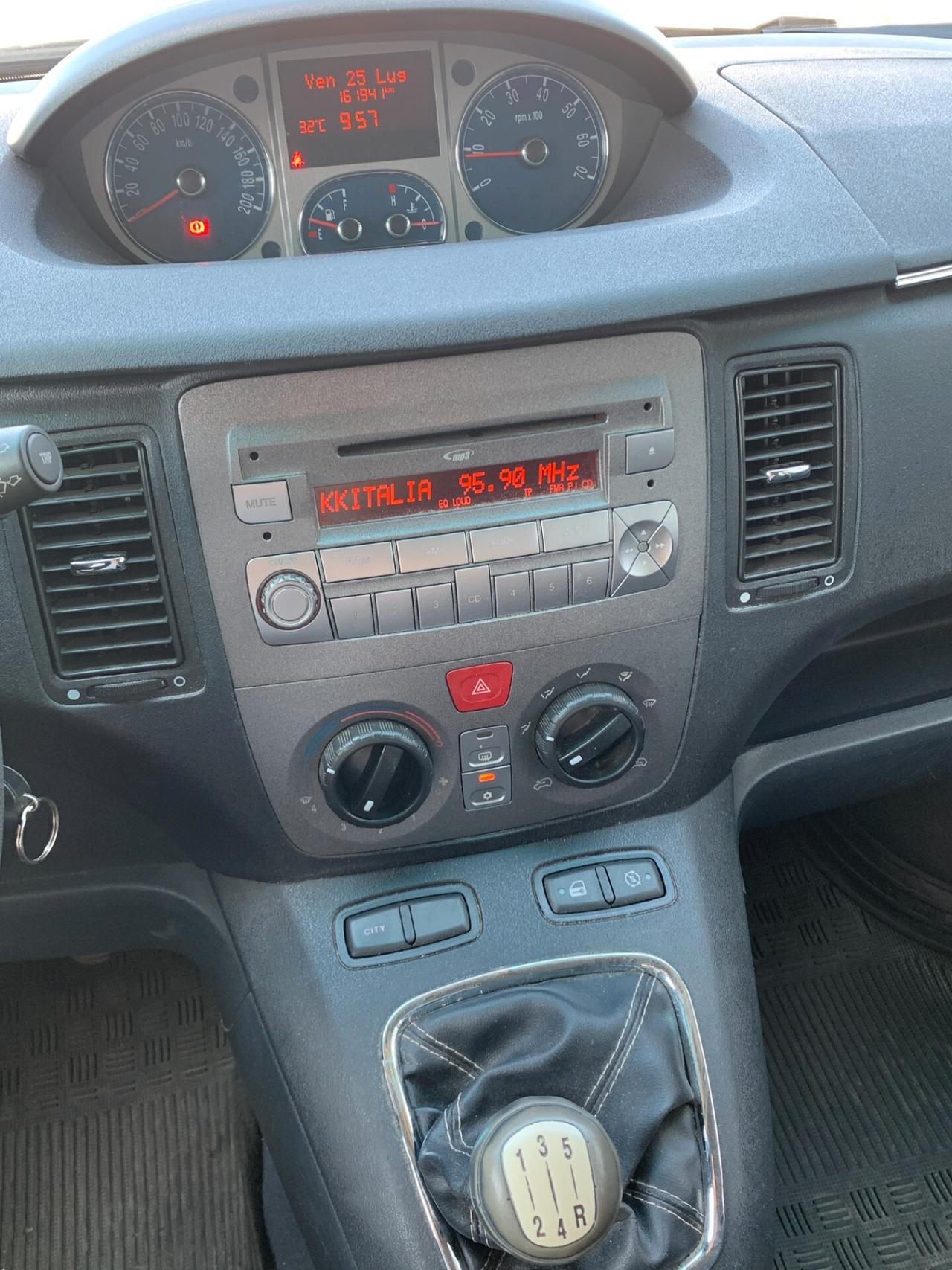 Lancia Musa 1.3 MJT 95CV
