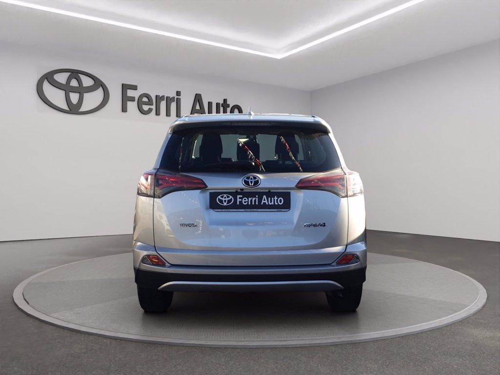 TOYOTA Rav4 2.0 d-4d active 2wd mt del 2015