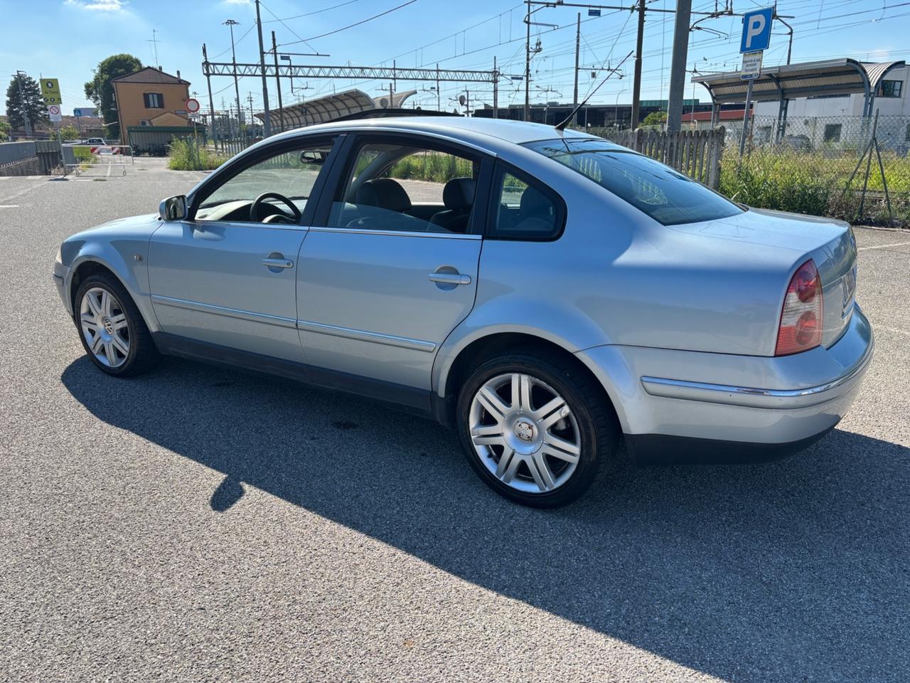Volkswagen Passat 2.8 V6 cat 4m. Highline