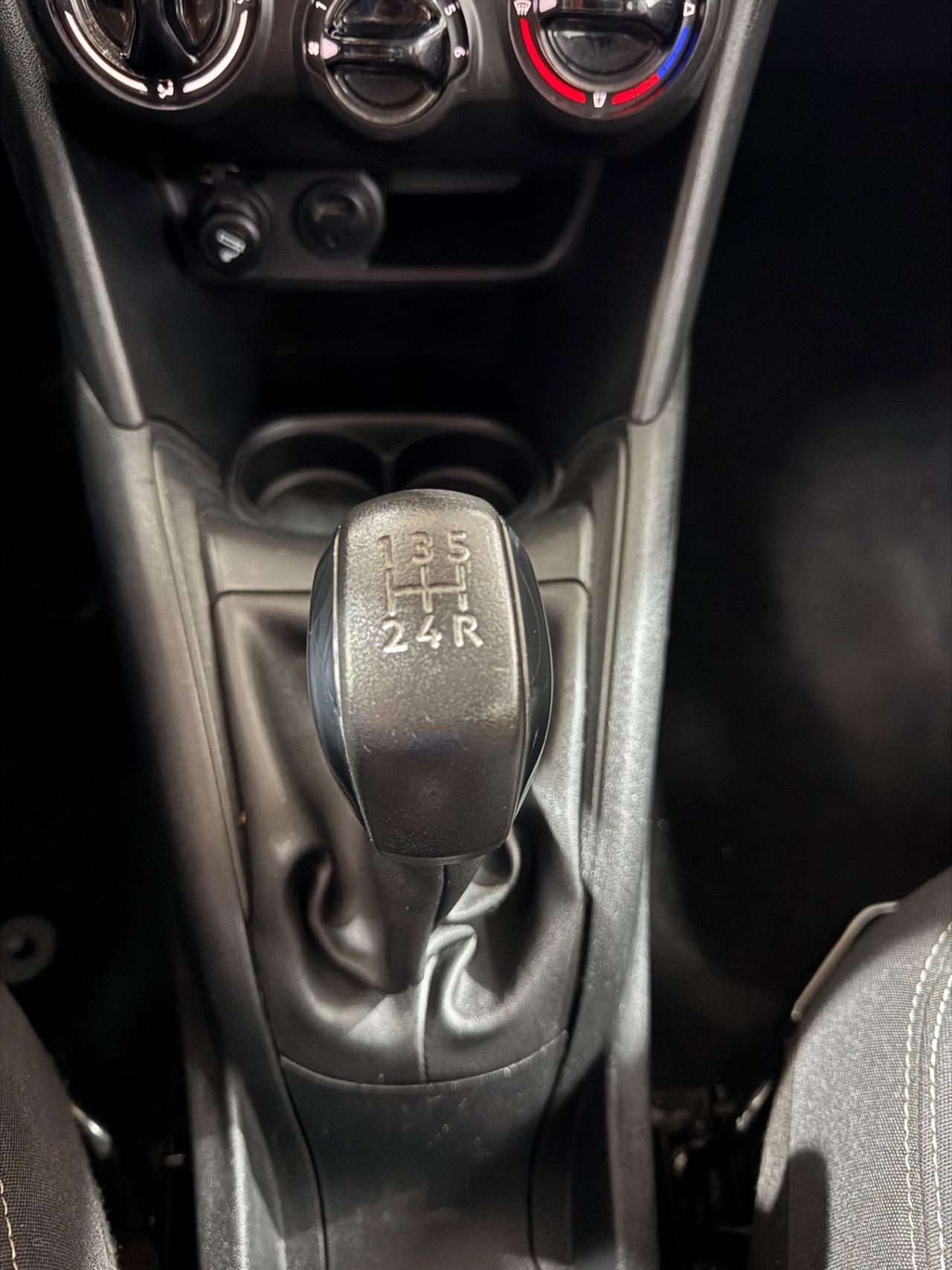 Peugeot 208 BlueHDi 75 5 porte Allure