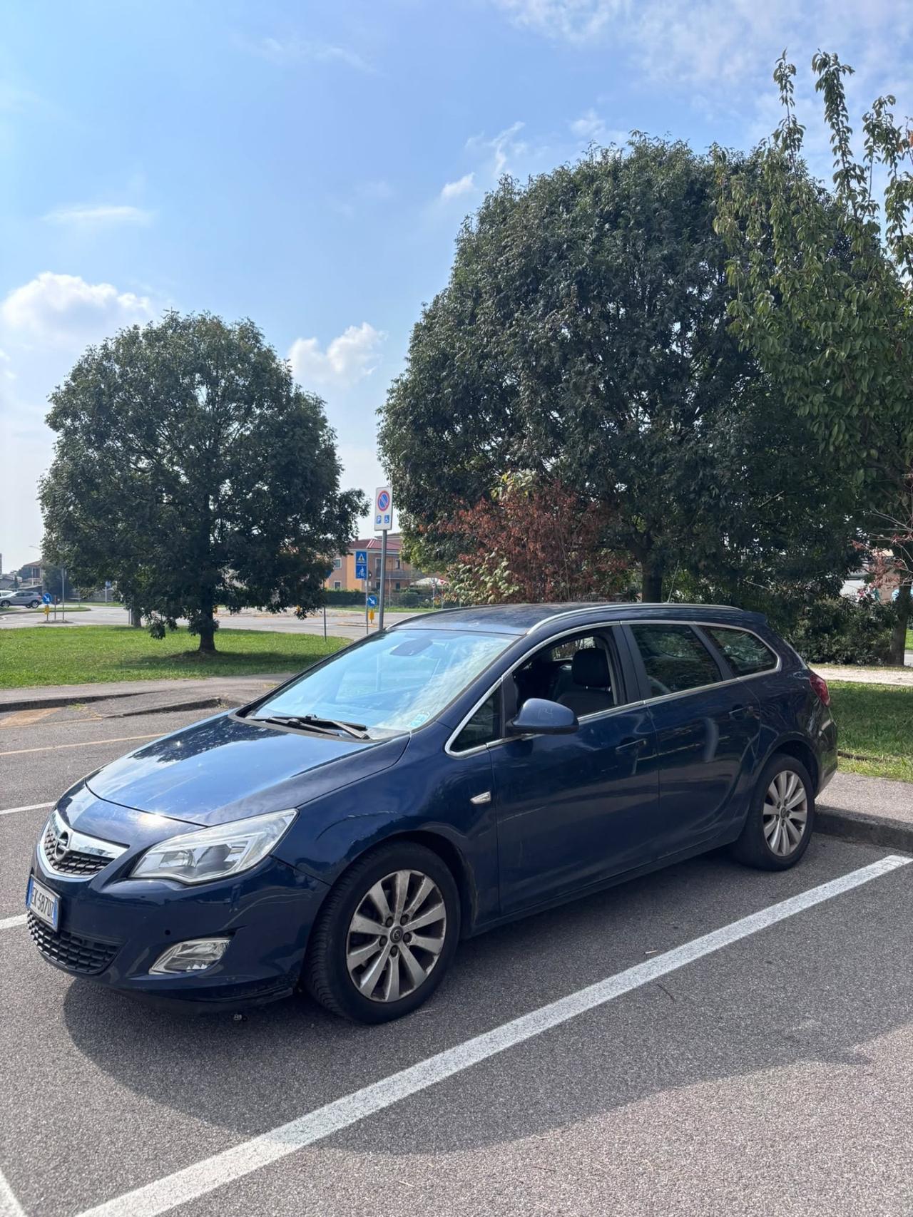 Opel Astra 1.7 CDTI 125CV 5 porte Cosmo