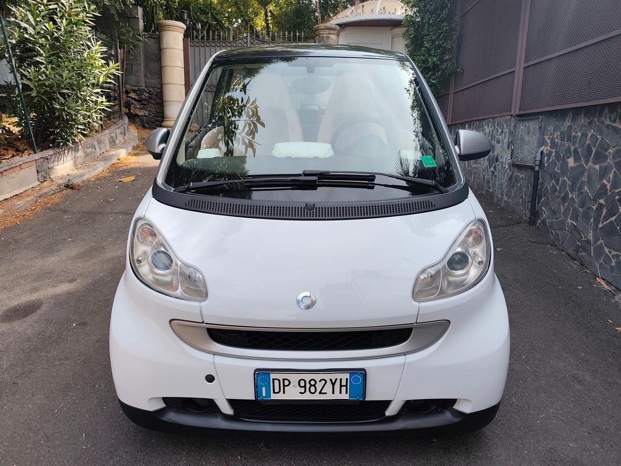 Smart ForTwo 1000 Passion leggi