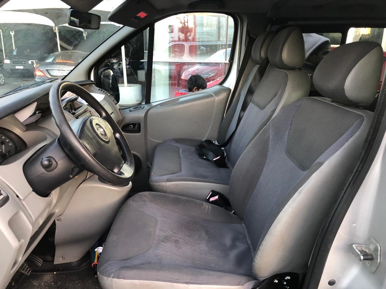 Opel Vivaro 27 2.0 CDTI 120CV PC-TN Combi 9 posti