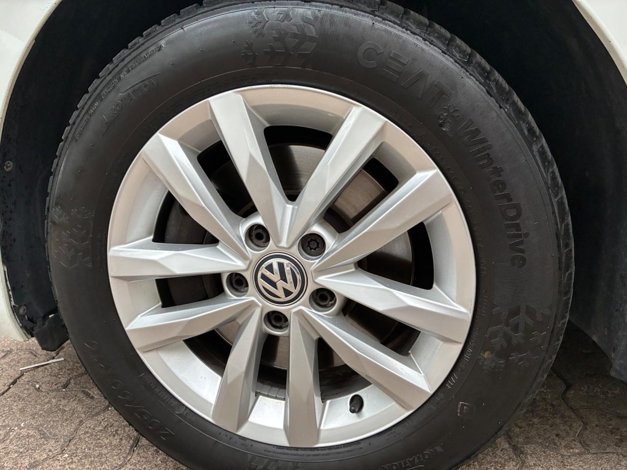 Volkswagen Touran 1.5 TSI EVO DSG Executive BlueMotion Technology