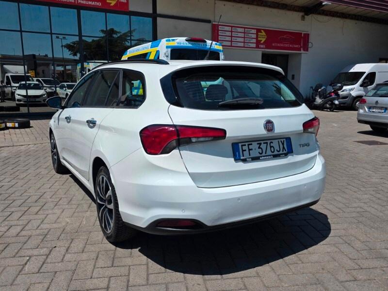 FIAT Tipo (2015-->) Tipo 1.4 T-Jet 120CV GPL SW...