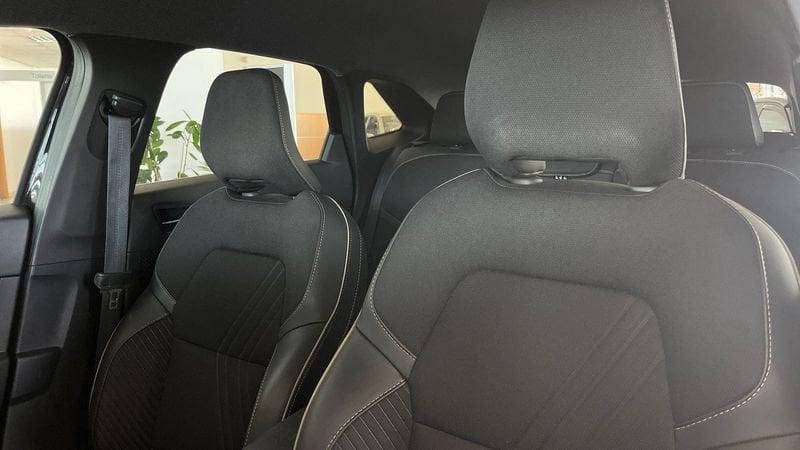 Renault Symbioz 1.6 E-Tech full hybrid Iconic Auto 145cv