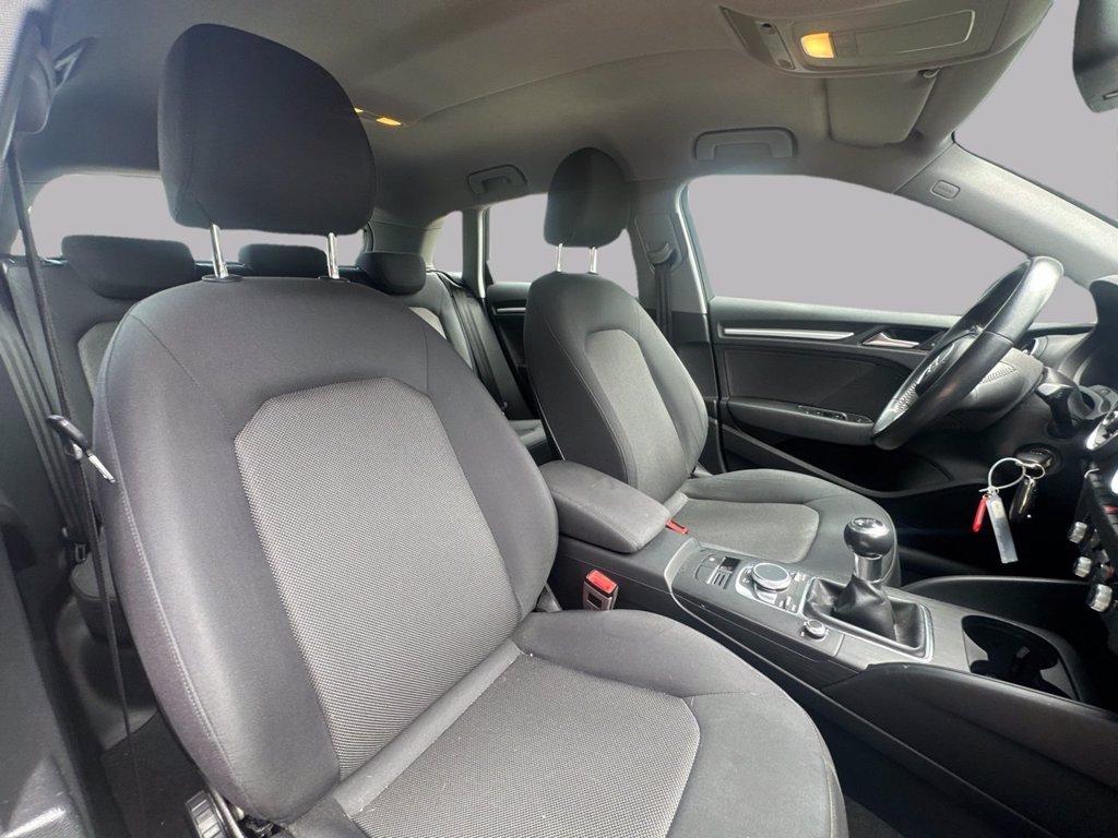 AUDI A3 sportback 30 1.6 tdi admired 116cv my20 del 2020