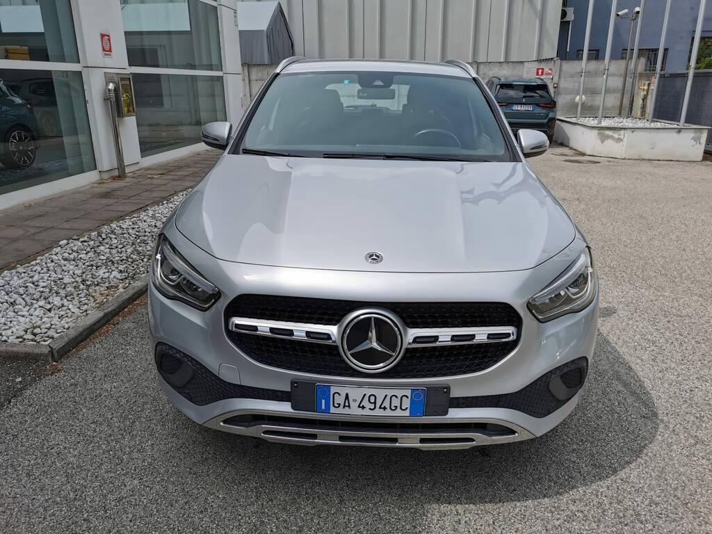 Mercedes GLA 180 180 D Sport Plus 8G-DCT