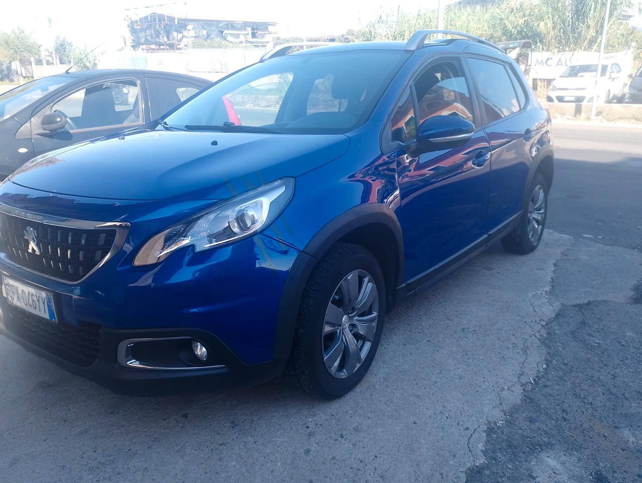 Peugeot 2008 BlueHDi 100 S&S Allure
