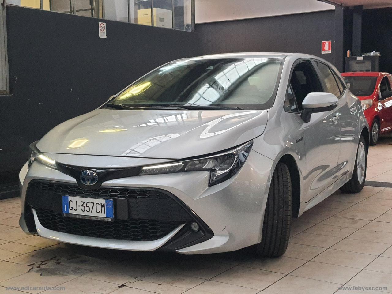 TOYOTA Corolla 1.8 Hybrid