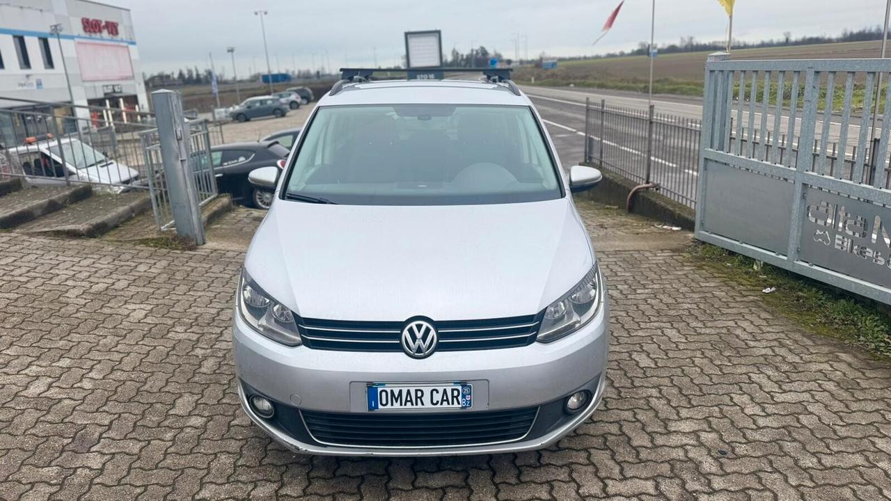 VW TOURAN 1.6 DIESEL 7 POSTI AUTOMATICO NEOP.