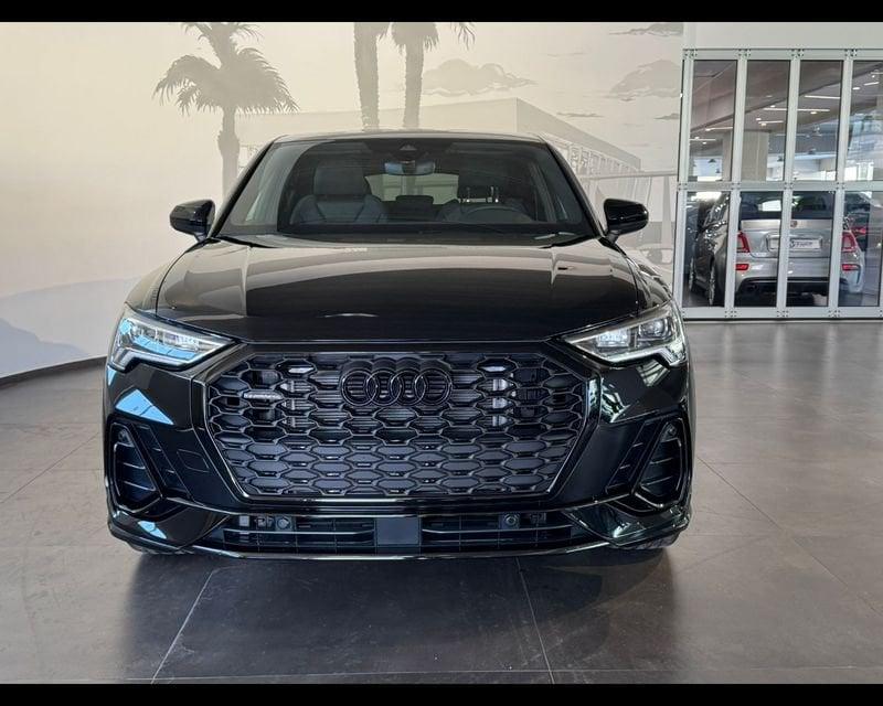 Audi Q3 2ª serie SPB 40 TDI quattro S tronic S line edition
