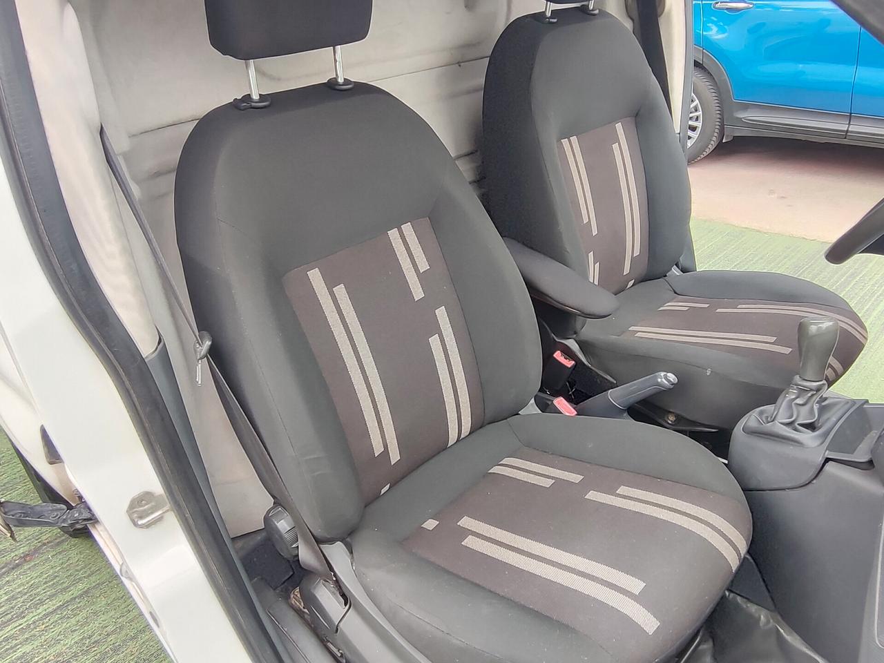 Fiat Fiorino 1.3 MJT 75CV porta laterale