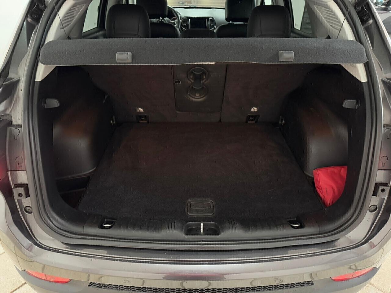 JEEP Compass 2.0 MTJ (170) 4WD Limited 2019