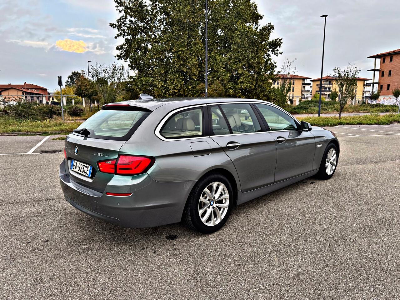 Bmw 530 530d Touring Eletta 245cv *Gancio Traino*