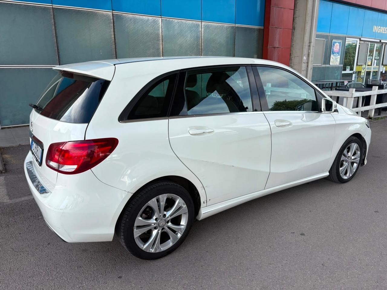 Mercedes-benz B 200 d Automatic Premium 2016