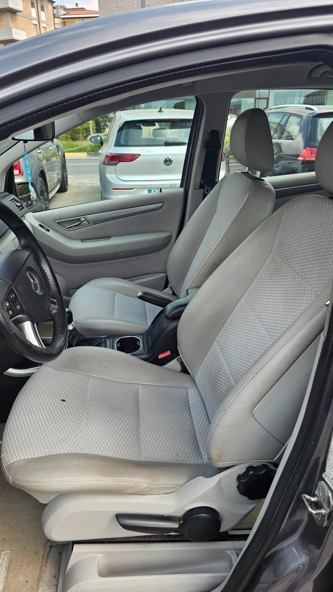 Mercedes-benz B 180 CDI