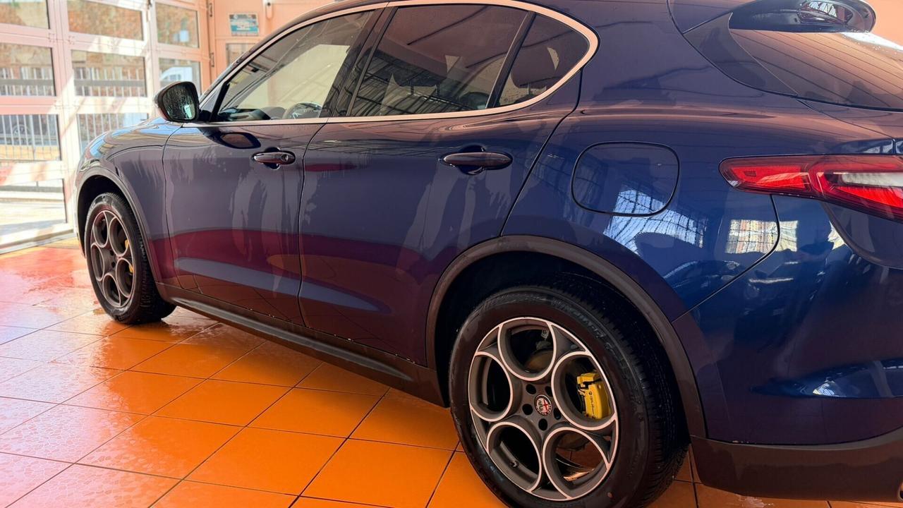 Alfa Romeo Stelvio 2.2 Turbodiesel 210 CV AT8 Q4 S