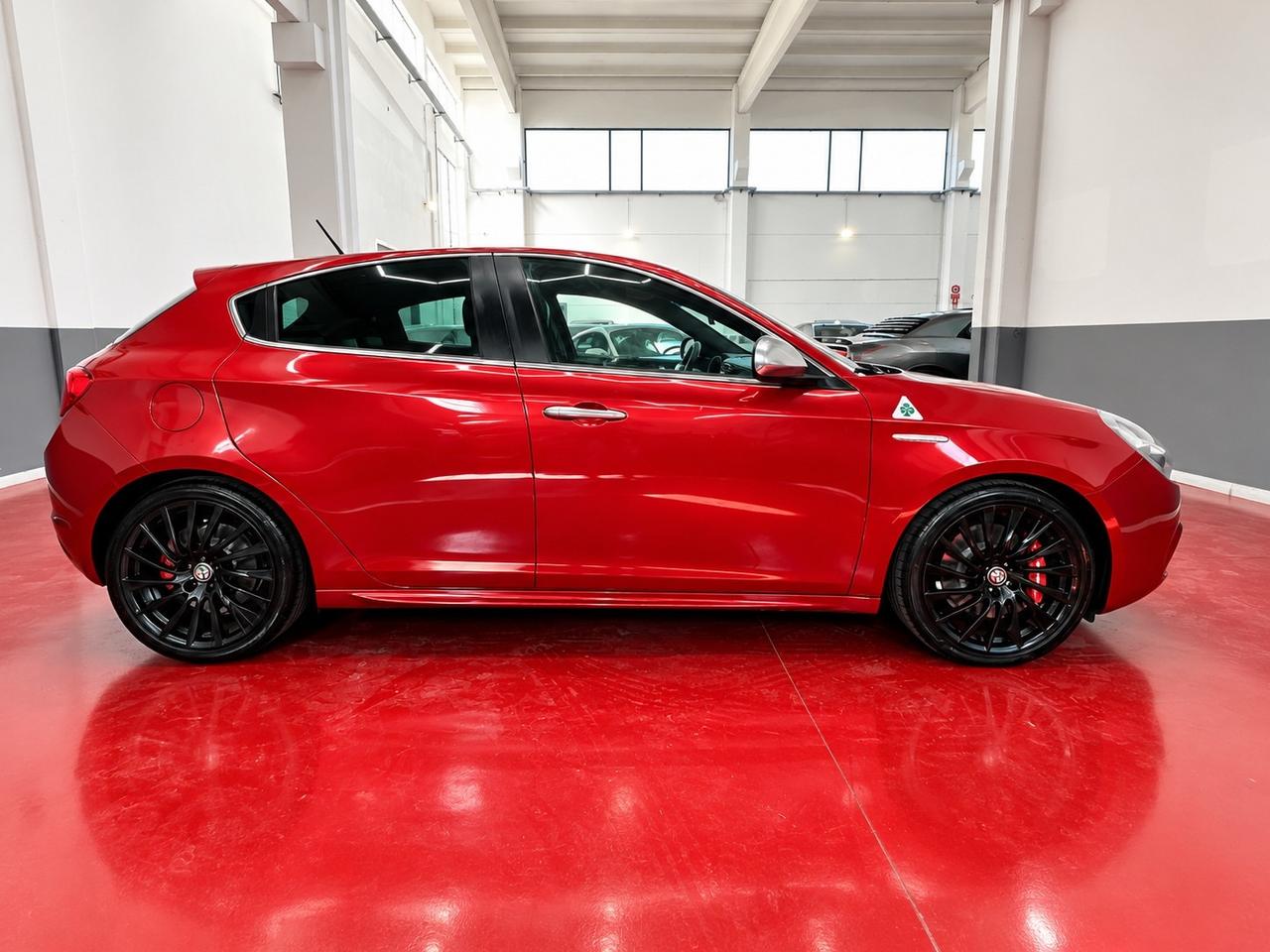 Alfa Romeo Giulietta 1750 TBi Quadrifoglio Verde