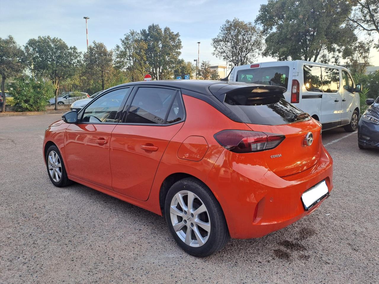 Opel Corsa 1.2 Elegance GARANITA